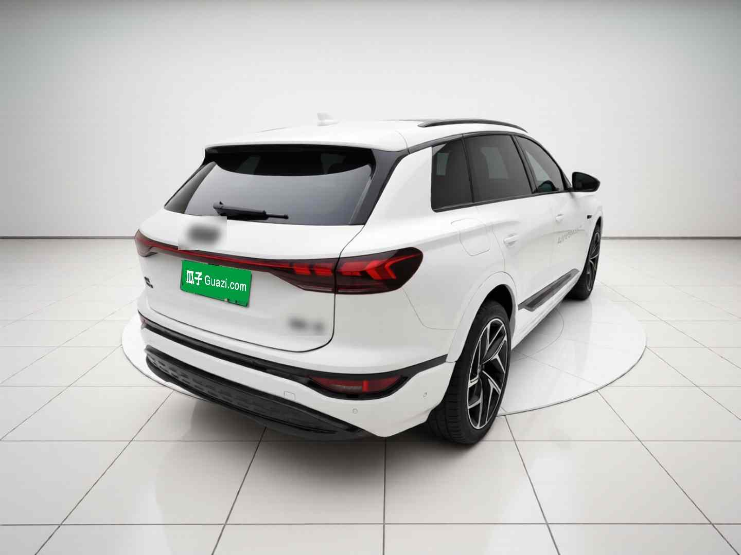 奥迪Q6L e-tron 2026款 首发领航版(5)