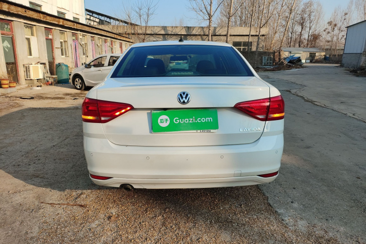 大众 朗逸 2018款 经典 1.5L 自动风尚版 国VI车身外观6