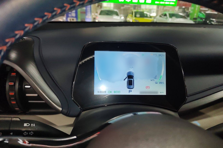 比亚迪 元PLUS 2022款 430KM 尊贵型局部细节14