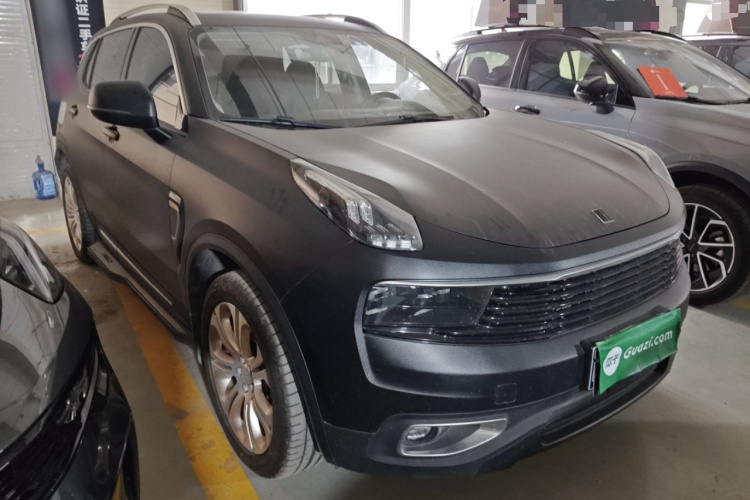 领克01 2017款 2.0T 两驱型Pro版车身外观3