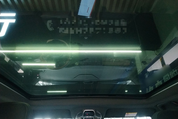 吉利汽车 吉利icon 2023款 1.5TD 巧克力醇臻版中控内饰22