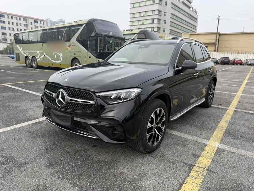 奔驰GLC 2024款  改款 GLC 260 L 4MATIC 豪华型 5座(1)