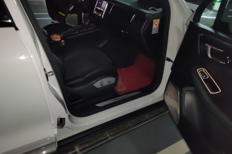 保时捷 2016款 Macan 2.0T局部细节9005