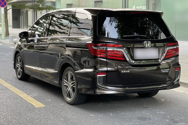 本田 艾力绅 2019款 2.0L 混动至尊版车身外观6003