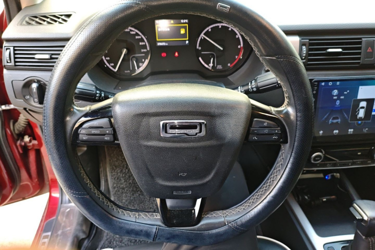 观致3 2014款 两厢 1.6T 自动致悦增强型中控内饰13