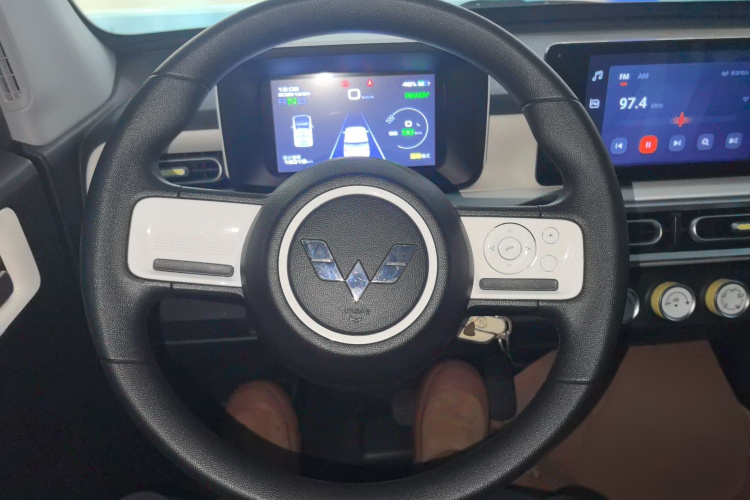 五菱汽车 宏光MINIEV 2024款 第三代 215km 进阶版局部细节13