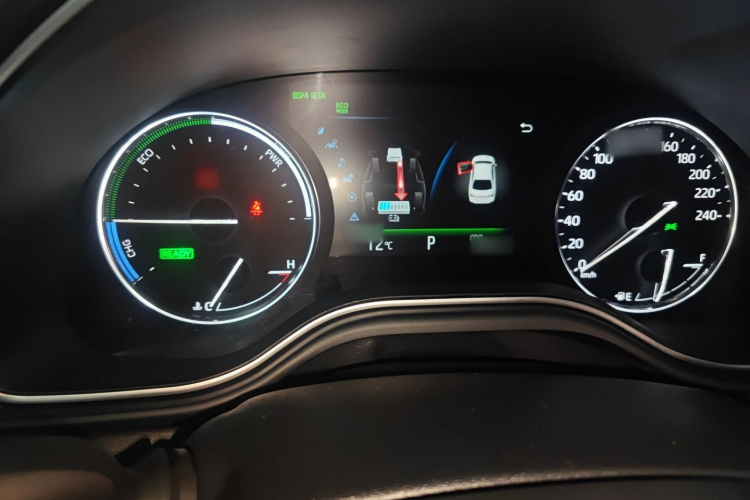 丰田 亚洲龙 2019款 双擎 2.5L XLE尊贵版 国VI局部细节14