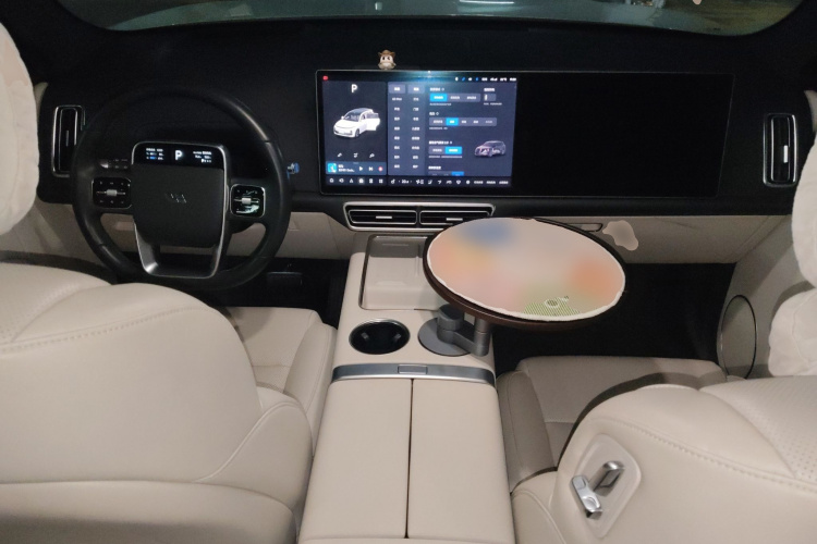 理想汽车 理想L7 2023款 Max中控内饰12