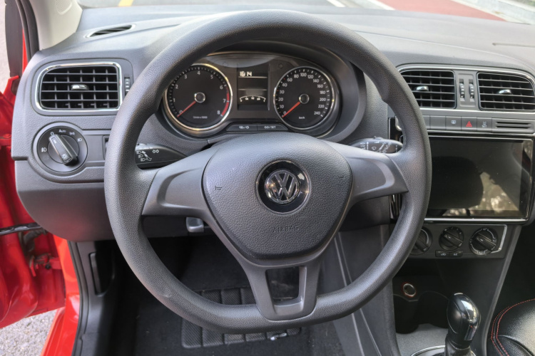 大众 Polo 2014款 1.6L 自动舒适版中控内饰7002