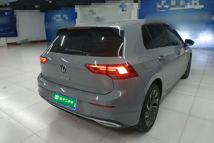 大众 高尔夫 2023款 200TSI DSG Pro车身外观7