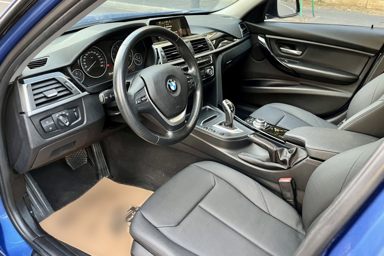 宝马3系 2017款 320Li M运动型局部细节19