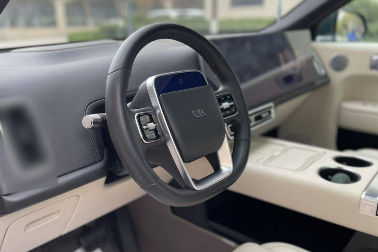 理想汽车 理想L8 2023款 Pro车身外观6006