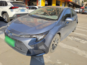 丰田 雷凌 2023款 智能电混双擎 1.8L 领先版