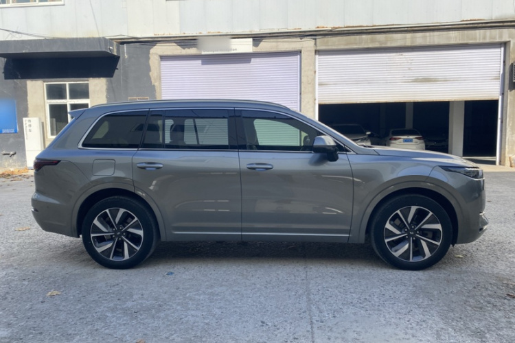 理想汽车 理想ONE 2021款 增程6座版车身外观6003