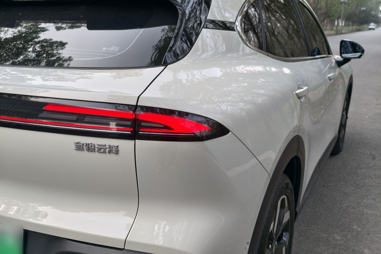 宝骏云海 2024款 600km 纯电版车身外观6006