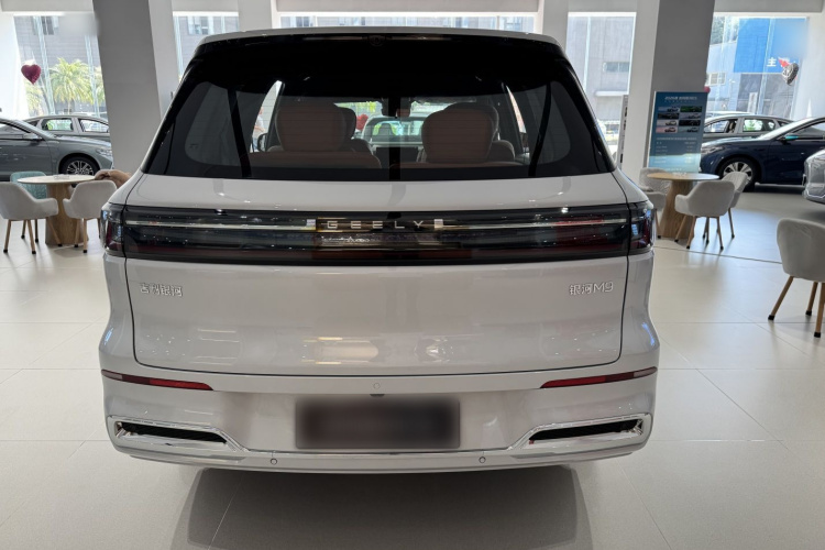 吉利银河 银河M9 2025款 230km 两驱探索版车身外观6004