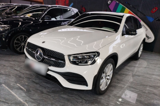 奔驰GLC轿跑 2021款 GLC 260 4MATIC 轿跑SUV