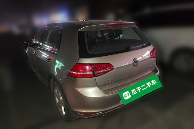 大众 高尔夫 2014款 1.4TSI 自动豪华型车身外观5