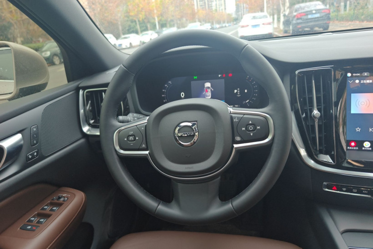沃尔沃S60 2026款 B4 智逸豪华版中控内饰13