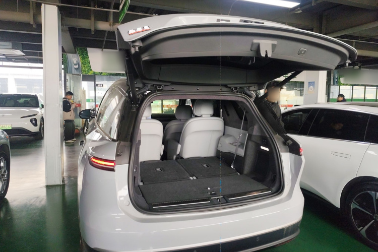 蔚来ES8 2023款 75kWh局部细节23