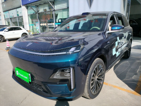 深蓝汽车 深蓝S09 2025款 四驱Ultra+ 高定版