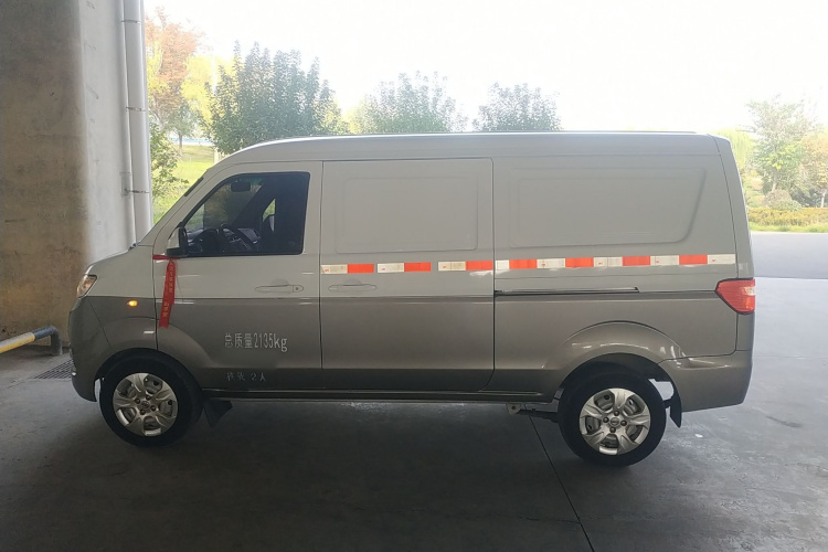 金杯 小海狮X30 2021款 1.5L 舒适型无空调版厢货国VI SWC15M车身外观6003