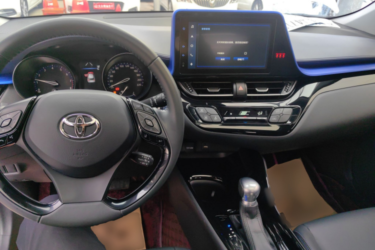 丰田C-HR 2021款 2.0L 豪华版中控内饰12