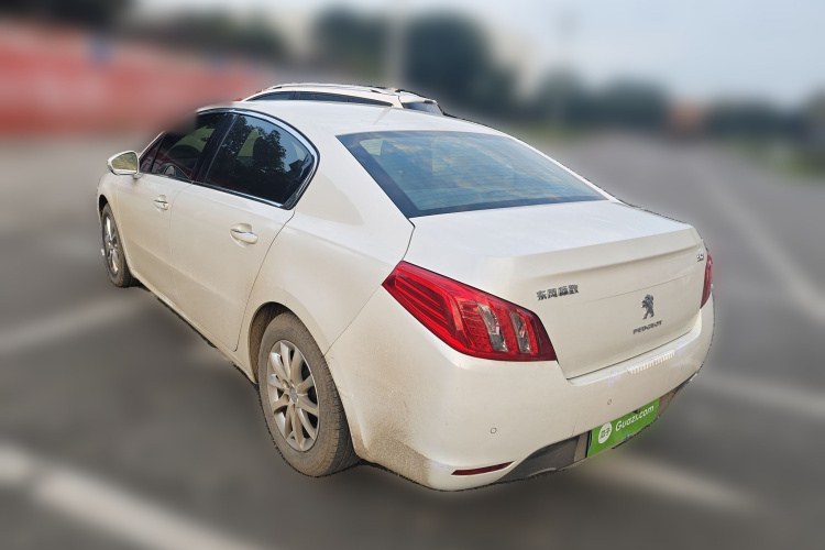 标致508 2013款 2.0L 两周年纪念 自动天窗经典版车身外观5