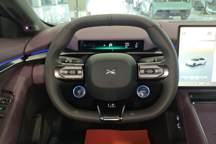 小鹏P7 2025款 702 长续航 Ultra局部细节13