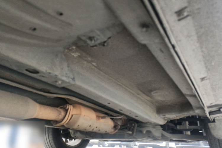 北京现代ix35 2010款 2.0L 自动四驱尊贵版GLS局部细节9001