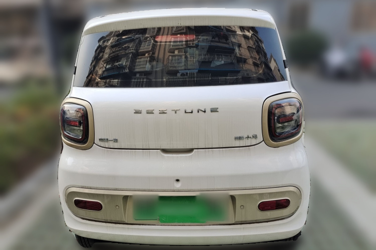 奔腾小马 2025款 222km 灵动马车身外观6