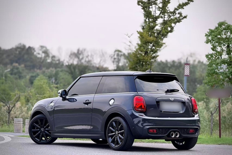 MINI 2021款 2.0T COOPER S 经典派车身外观6006
