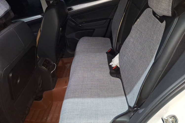 大众 高尔夫·嘉旅 2019款 280TSI 自动好奇型 国V中控内饰21