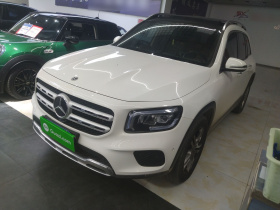 奔驰GLB 2023款 GLB 220 动感型