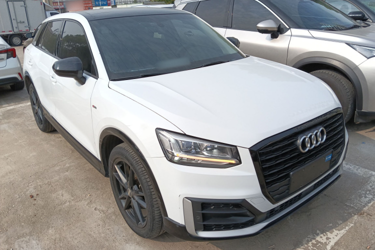 奥迪Q2L 2020款 35 TFSI 进取动感型车身外观3