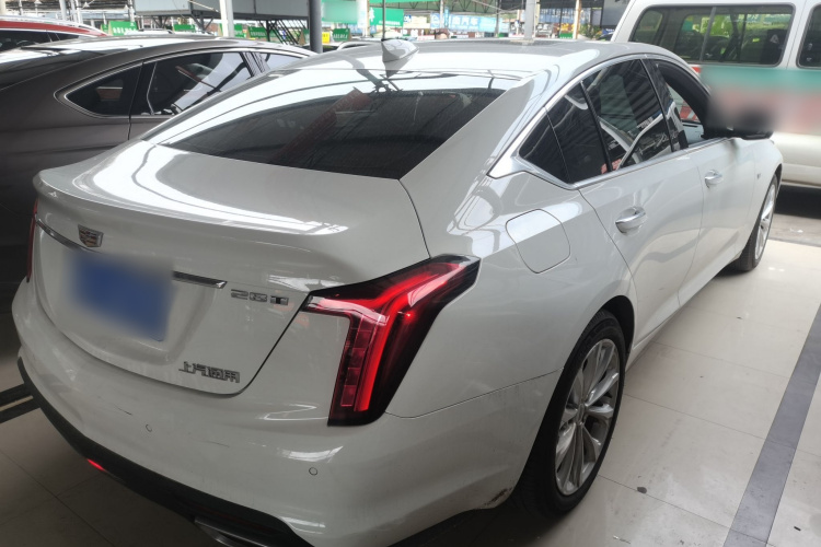 凯迪拉克CT5 2022款 28T 豪华型（标准版）车身外观7