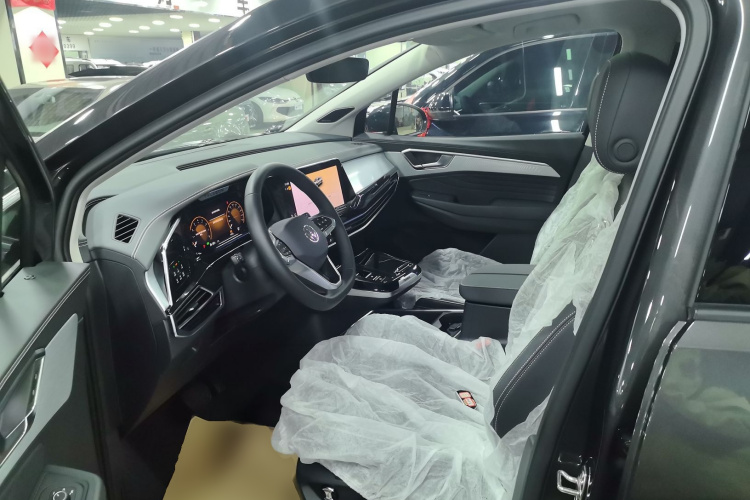 大众 揽境 2023款 改款 380TSI 四驱旗舰胜境版 6座中控内饰19