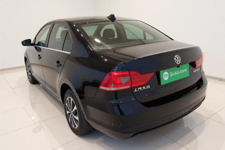 大众 桑塔纳 2021款 1.5L 自动风尚版车身外观5