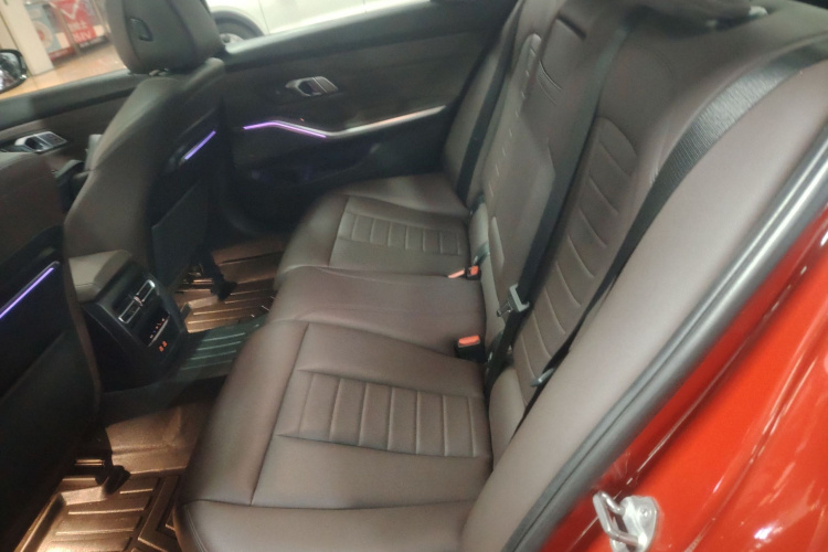 宝马3系 2020款 325Li M运动曜夜套装中控内饰21