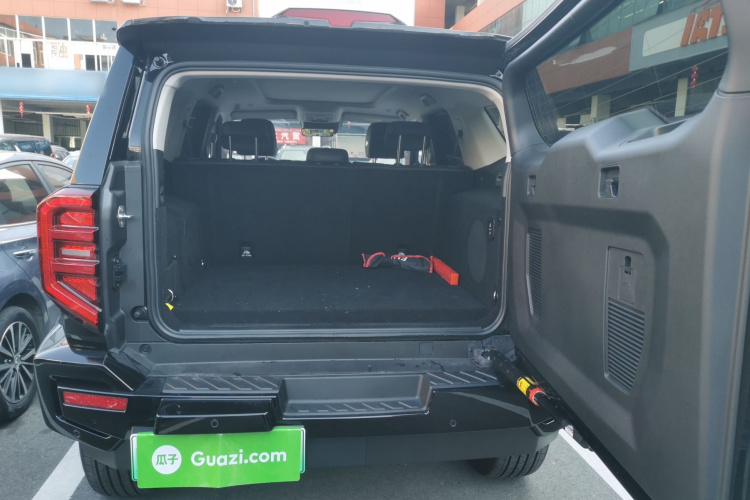 坦克400新能源 2024款 Hi4-T 越野版机舱底盘23