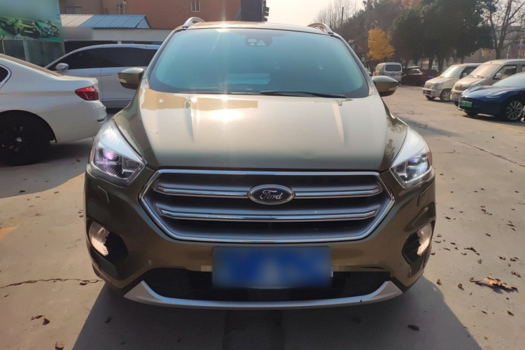 福特 翼虎 2017款 EcoBoost 180 四驱尊翼型车身外观2