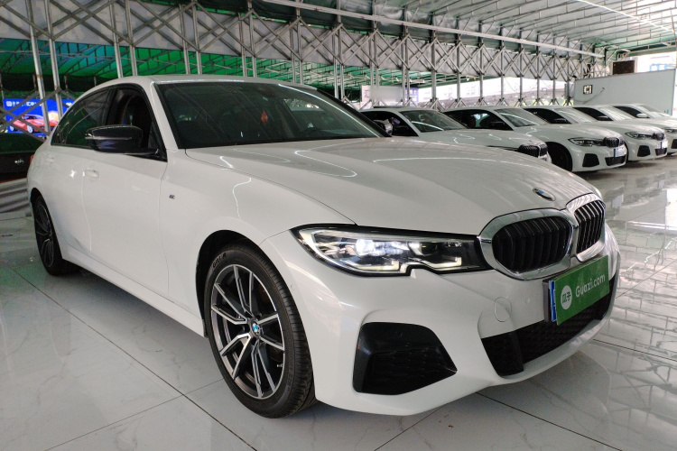 宝马3系 2021款 325Li M运动套装车身外观3