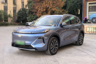 吉利银河 银河星舰7 EM-i 2025款 120km 领航版