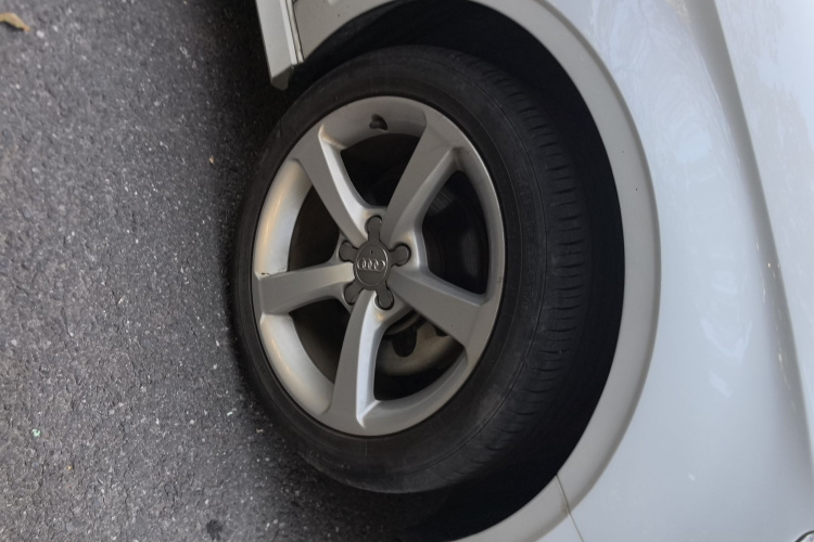 奥迪A3 2018款 30周年年型 Limousine 35 TFSI 时尚型车身外观6007