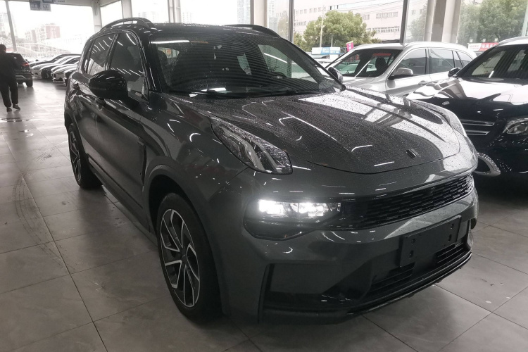 领克01 2023款 1.5TD EM-F PM车身外观6002