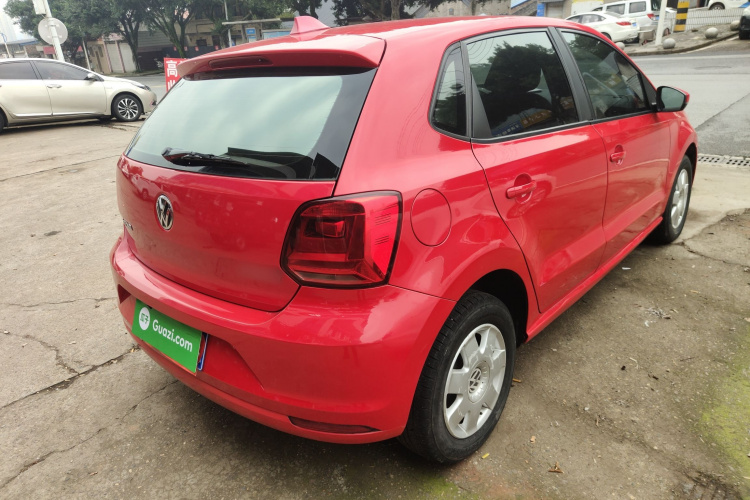 大众 Polo 2016款 1.4L 手动风尚型车身外观7