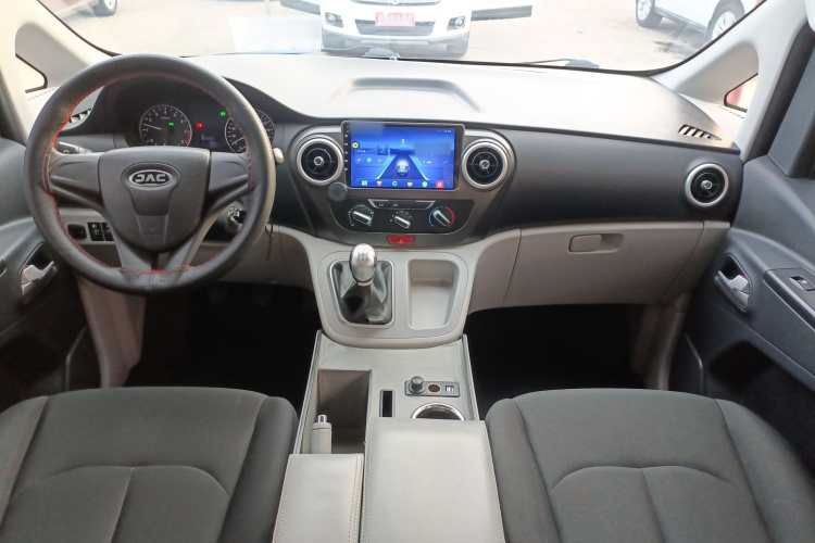 江淮瑞风 瑞风M3 2022款 创客版 1.5T 豪华型中控内饰12