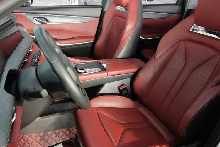 长安CS75 PLUS 2022款 第二代 2.0T 自动尊贵型中控内饰19