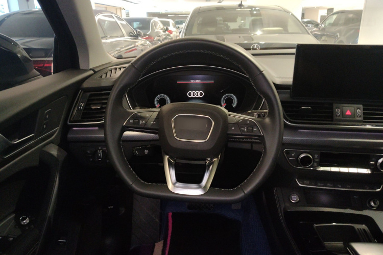 奥迪Q5L 2022款 改款 40T 豪华动感型局部细节13