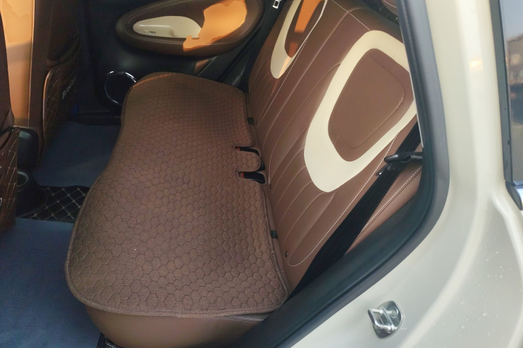 五菱汽车 五菱缤果 2023款 410km 灵犀尊享款中控内饰21